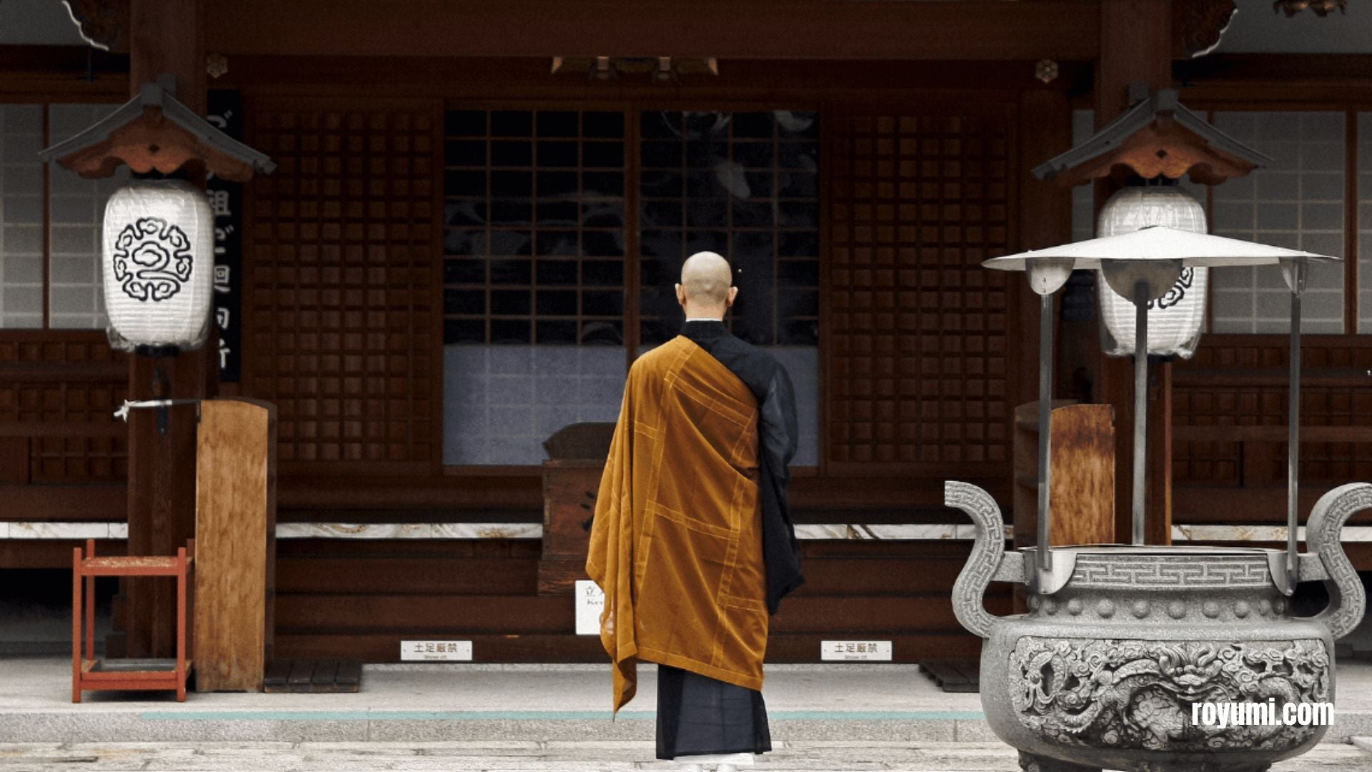 日本の寺院に一時的に僧侶として入会する方法