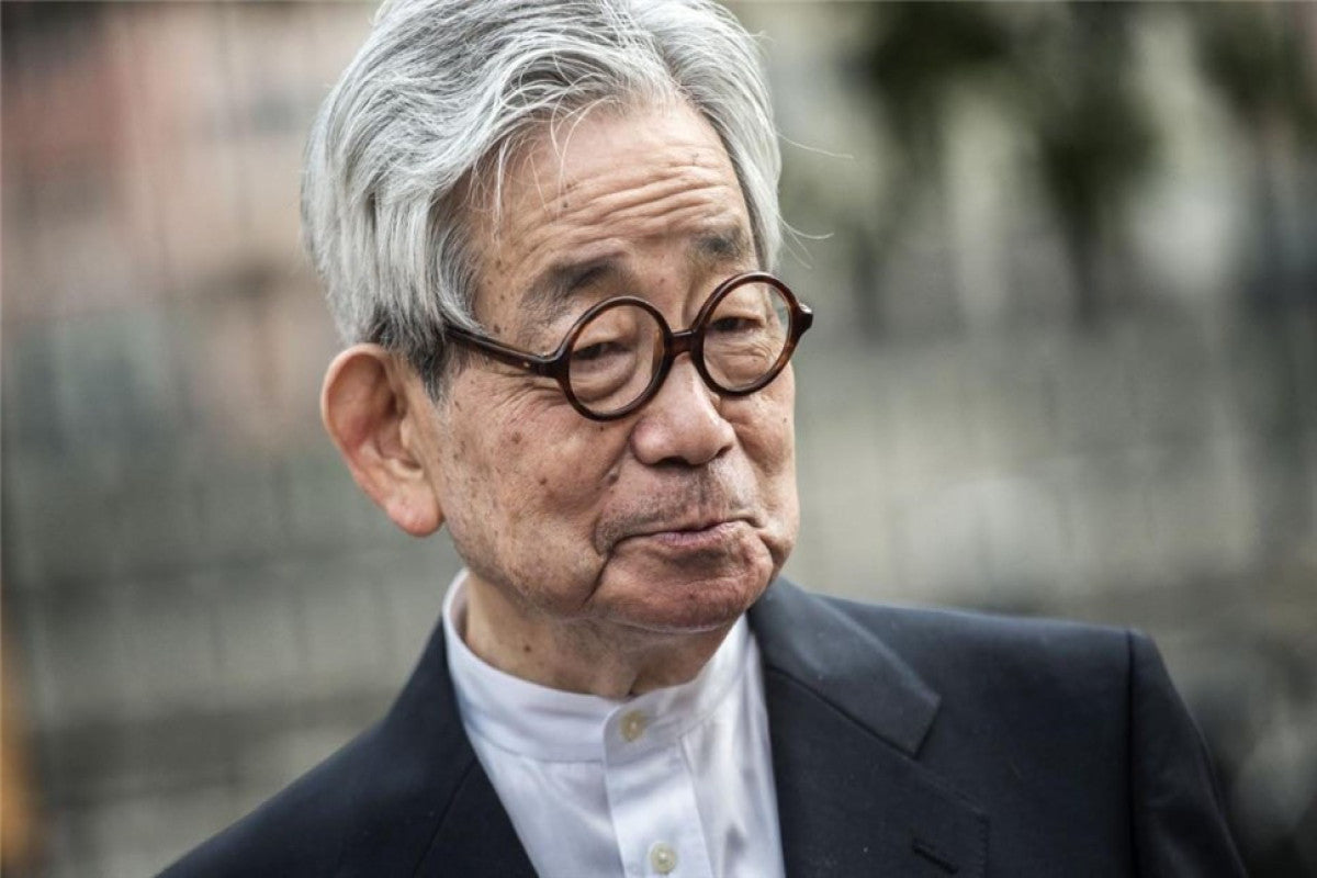 ノーベル賞作家で平和活動家の大江健三郎氏が88歳で死去