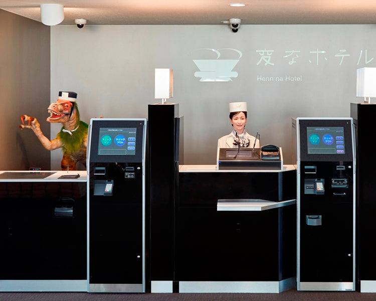 The world’s first hotel run by robots in Japan